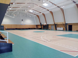 Intérieur salle de sport de St Gerain de Prinçay - DGA Architectes