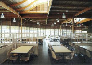 Lycée technique de Balata construit par l'agence DGA Architectes